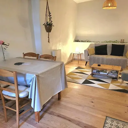 Maison Typique Dans La Bastide Medievale