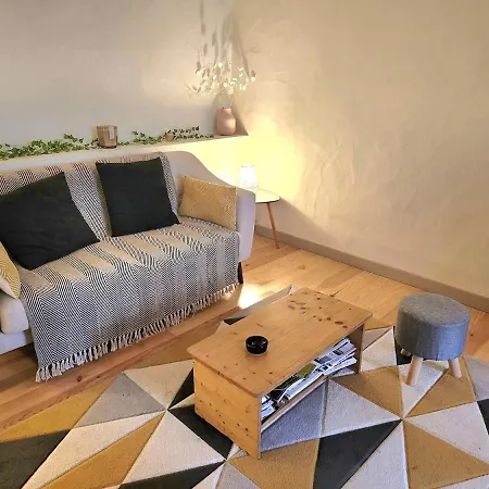 Maison Typique Dans La Bastide Medievale *