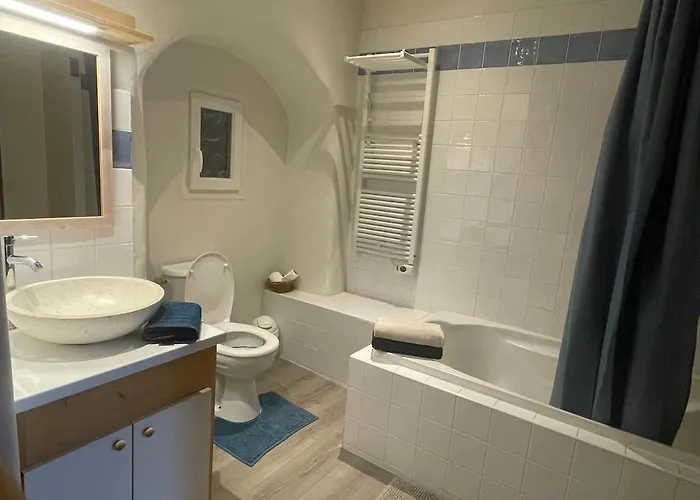 Maison Typique Dans La Bastide Médiévale *