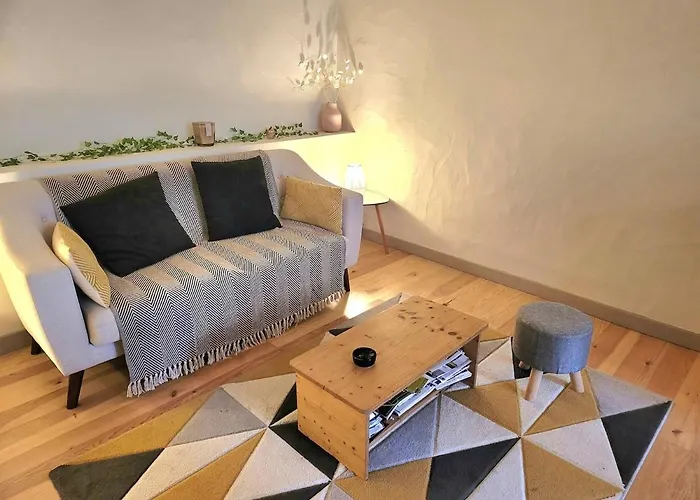 Maison Typique Dans La Bastide Médiévale *