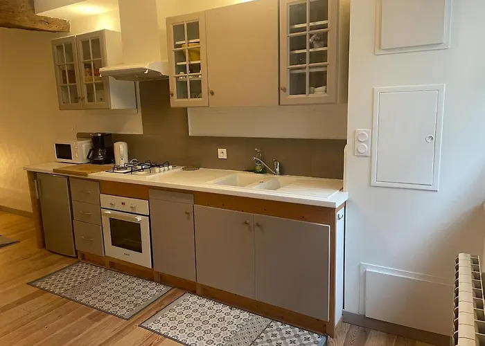 Maison Typique Dans La Bastide Médiévale *